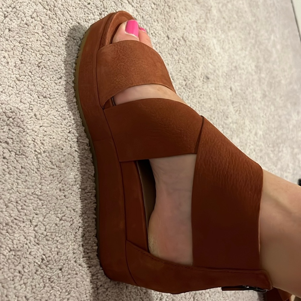 Rustic Platform Sandal